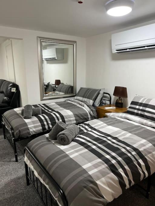 מרת'יר טידפיל Studio Flat Twin - Town Centre מראה חיצוני תמונה